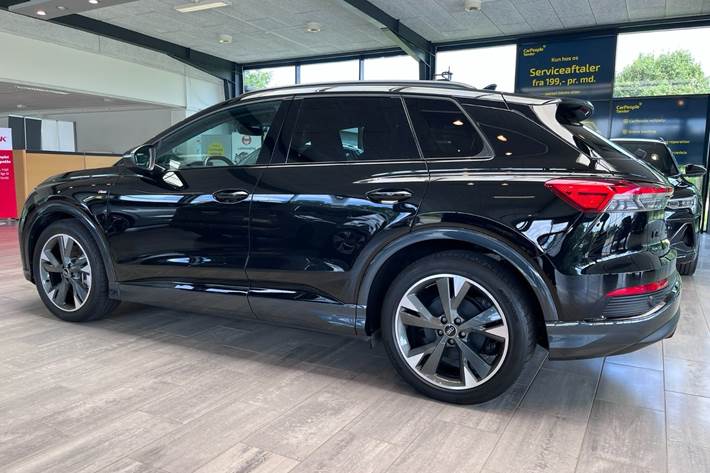 Sort Audi Q4 e-tron fra 2025