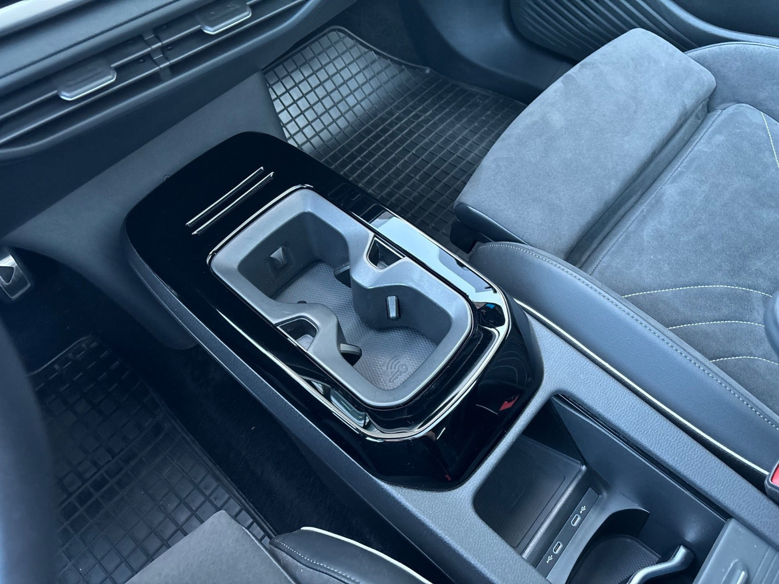 Sort VW ID.4 fra 2023