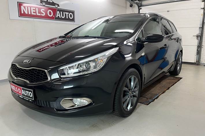 Sort Kia Ceed fra 2014