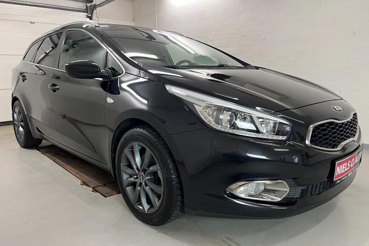 Sort Kia Ceed fra 2014