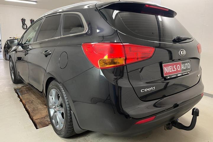 Sort Kia Ceed fra 2014