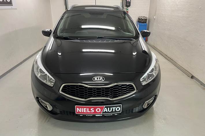 Sort Kia Ceed fra 2014