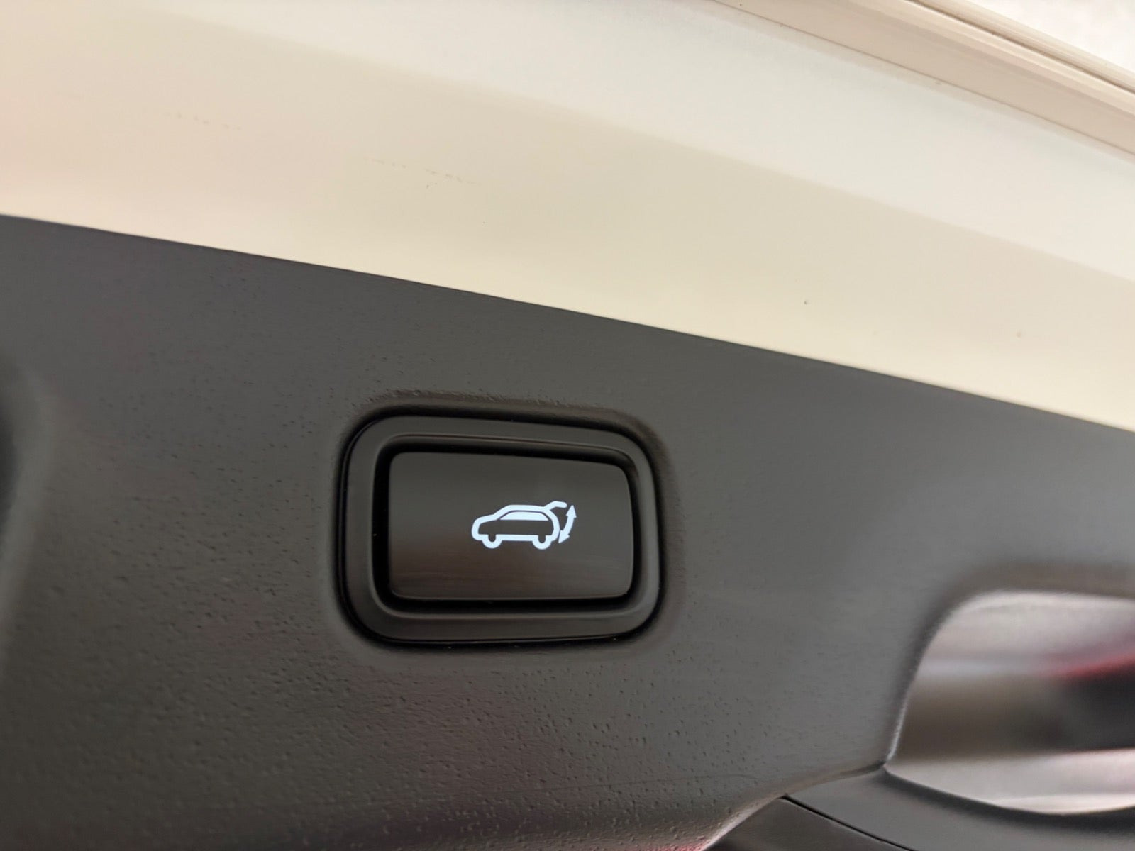 Hvid Kia Niro fra 2024