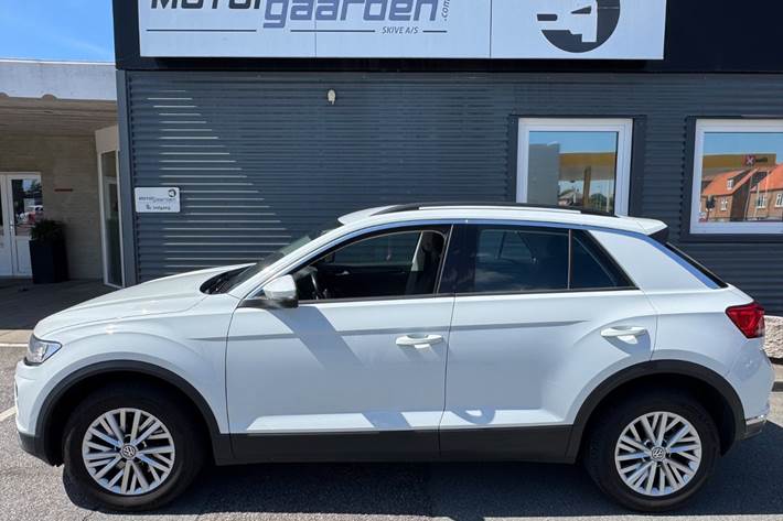 Hvid VW T-Roc fra 2018