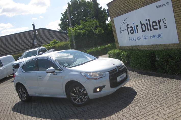Hvid Citroën DS4 fra 2013