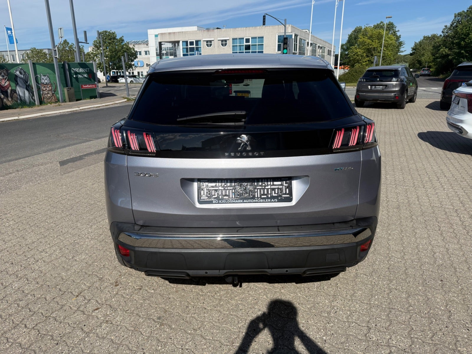 Grå Peugeot 3008 fra 2022