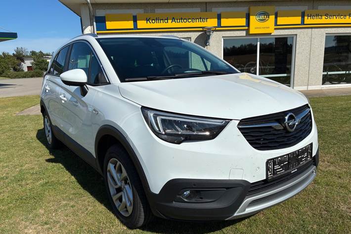 Hvid Opel Crossland X fra 2020
