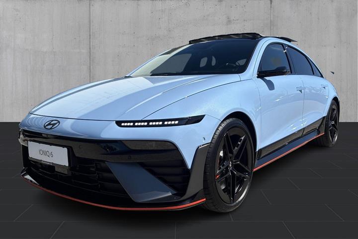 Blå Hyundai Ioniq 6 fra 2026 set udefra