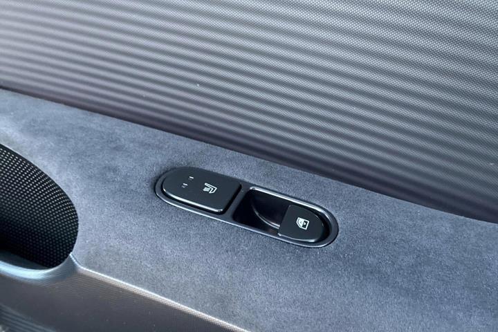 Blå Hyundai Ioniq 6 fra 2026