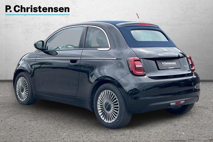 Sort Fiat 500e fra 2023