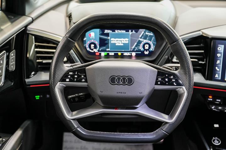 Sort Audi Q4 e-tron fra 2023