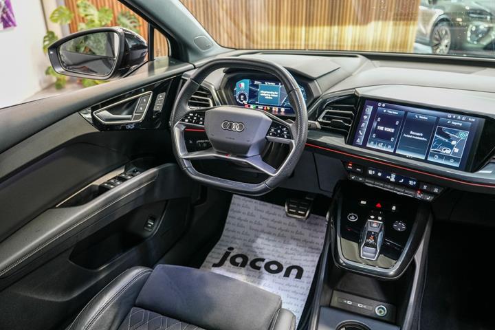 Sort Audi Q4 e-tron fra 2023