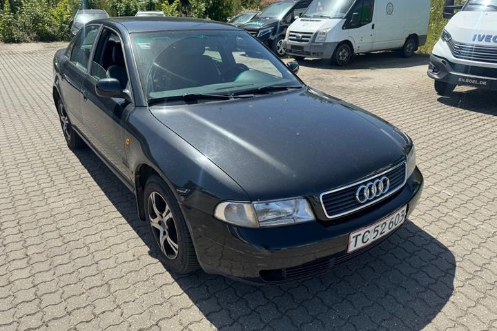 undefined Audi A4 fra 1998