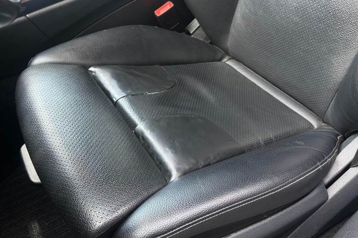 Grå Mercedes C220 fra 2015
