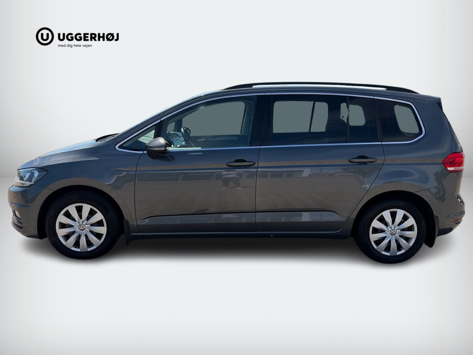 Grå VW Touran fra 2020