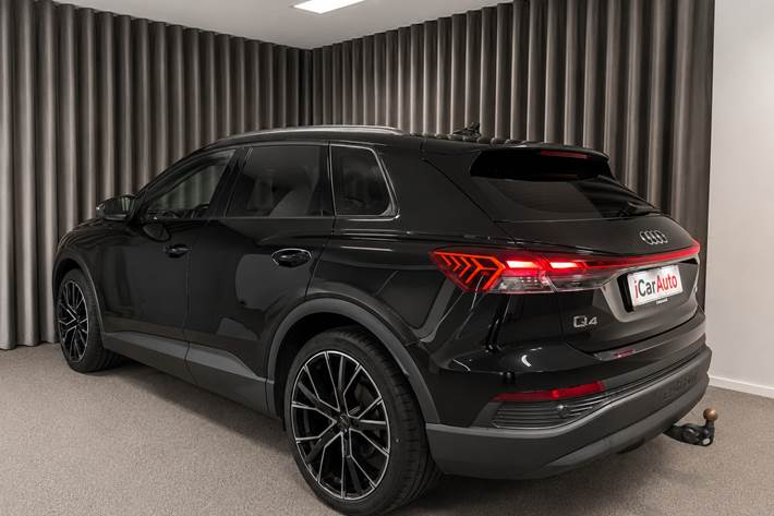 Sort Audi Q4 e-tron fra 2022
