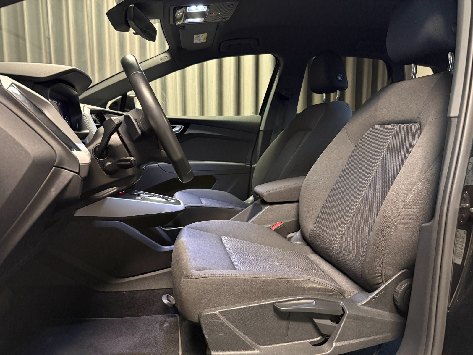 Sort Audi Q4 e-tron fra 2022