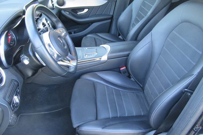 Sort Mercedes GLC300 de fra 2022