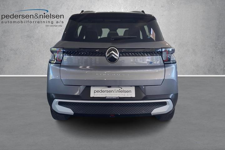 Grå Citroën e-C3 Aircross fra 2025