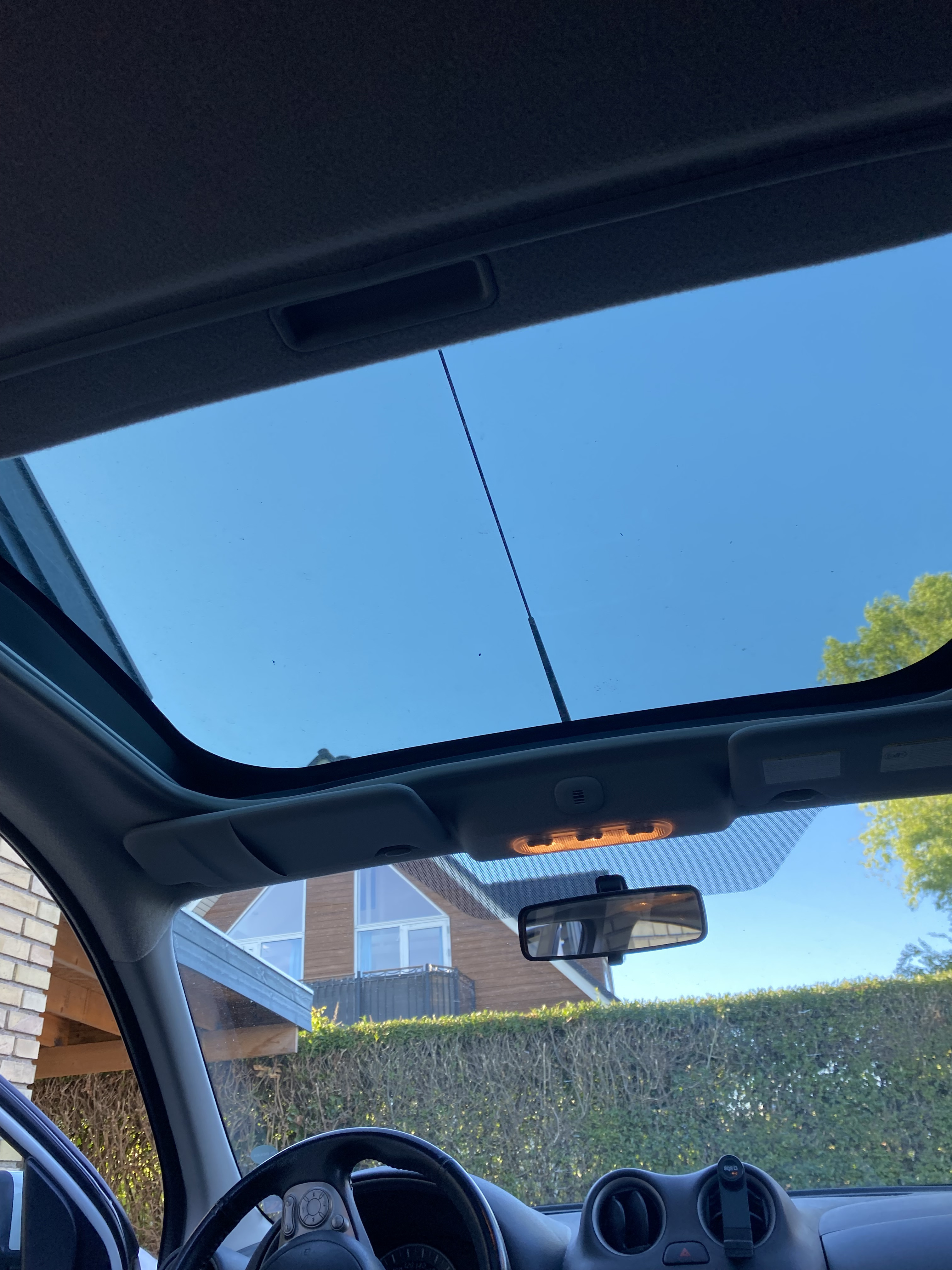 Hvid Nissan Micra fra 2013
