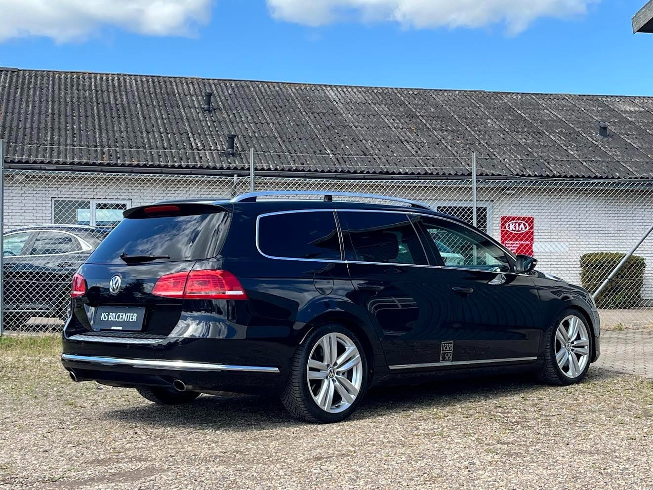 Sort VW Passat fra 2012