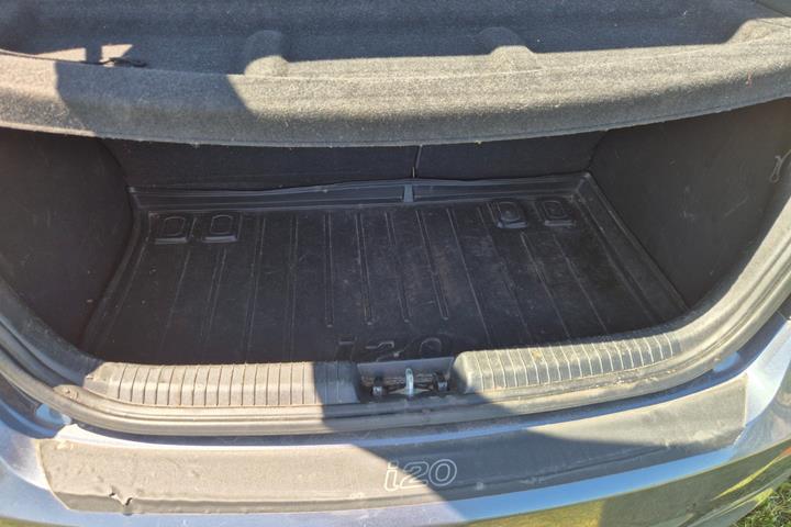 undefined Hyundai i20 fra 2012
