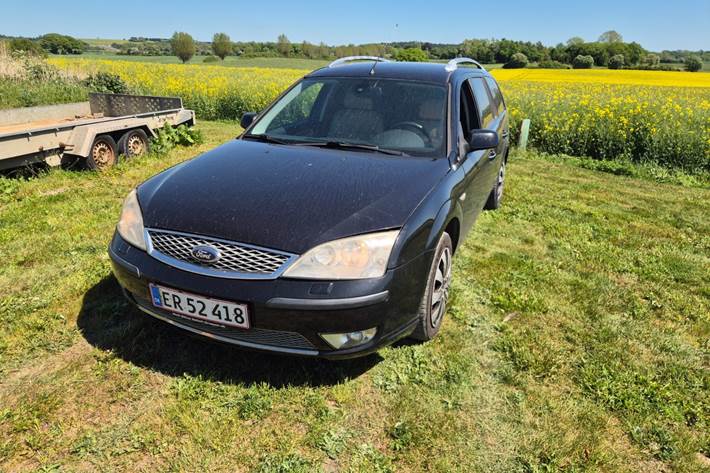 Sort Ford Mondeo fra 2006