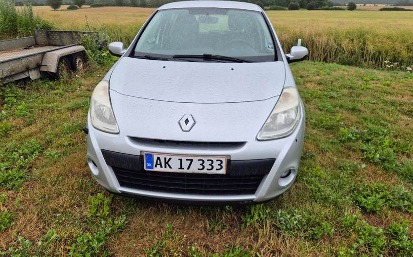 Renault Clio III 1,2 16V Advantage
