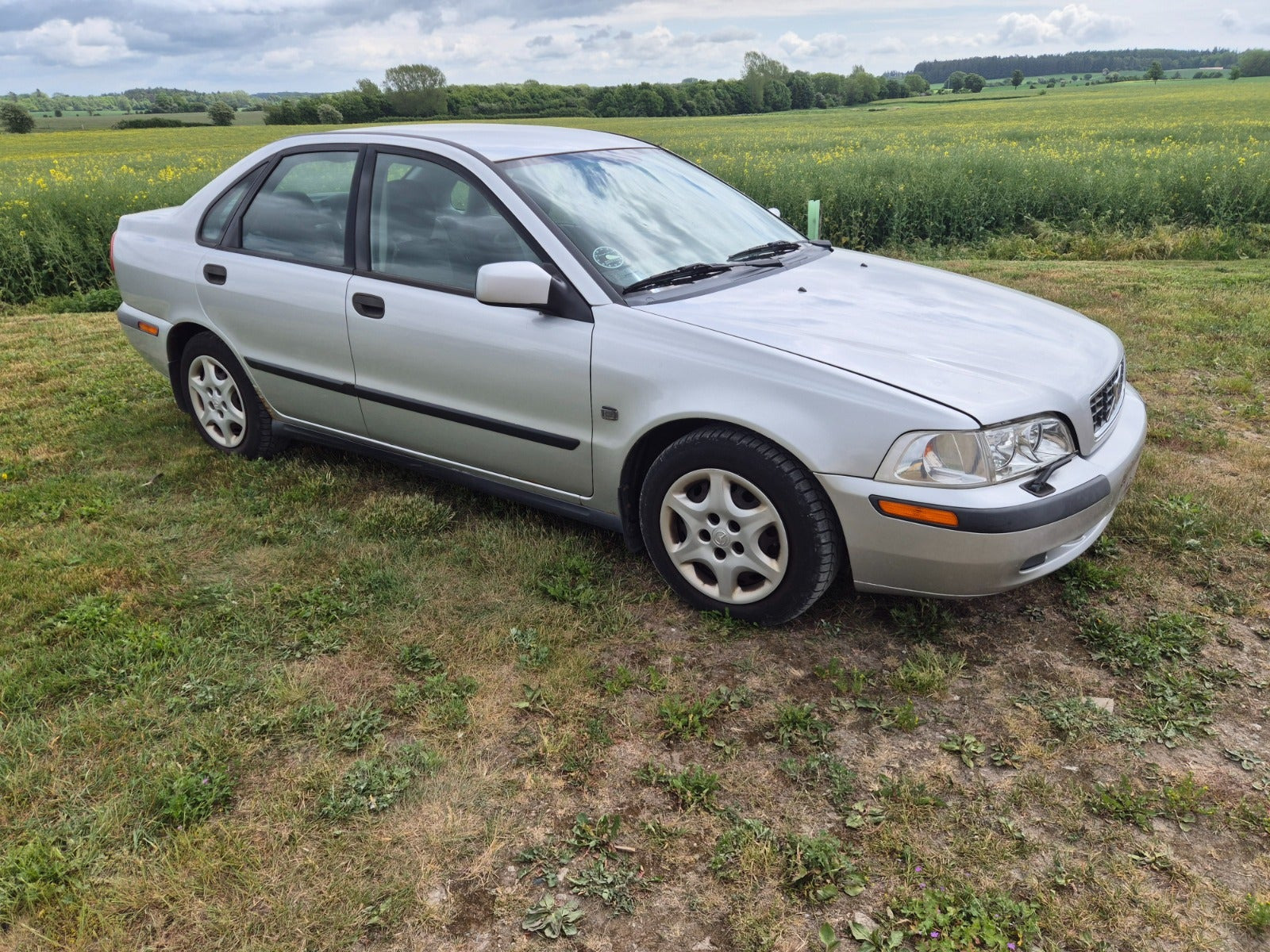 Sølv Volvo S40 fra 2003
