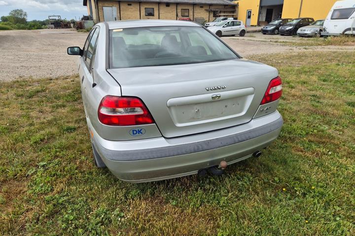 Sølv Volvo S40 fra 2003
