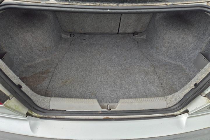 Sølv Volvo S40 fra 2003