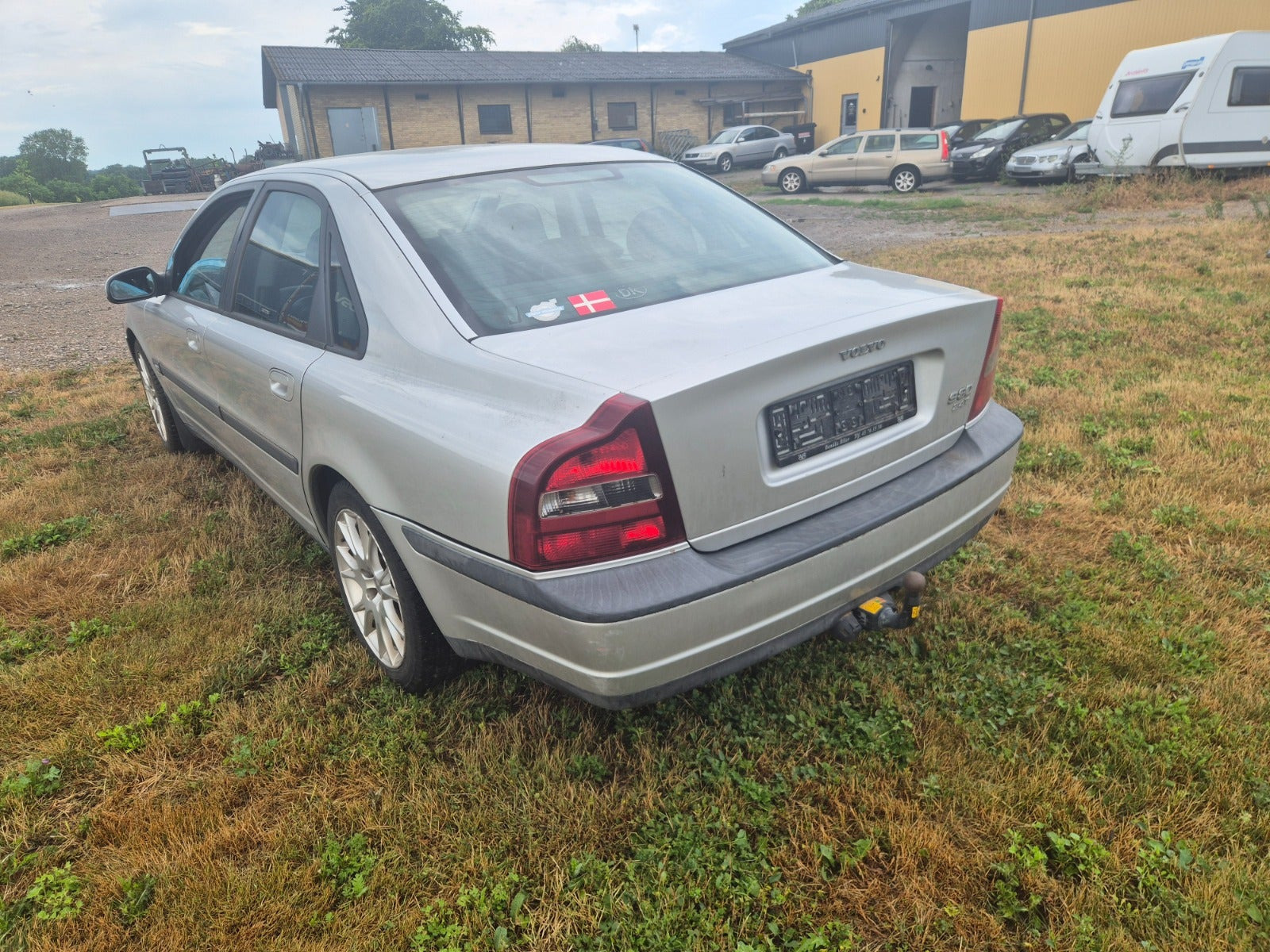 Sølv Volvo S80 fra 2000