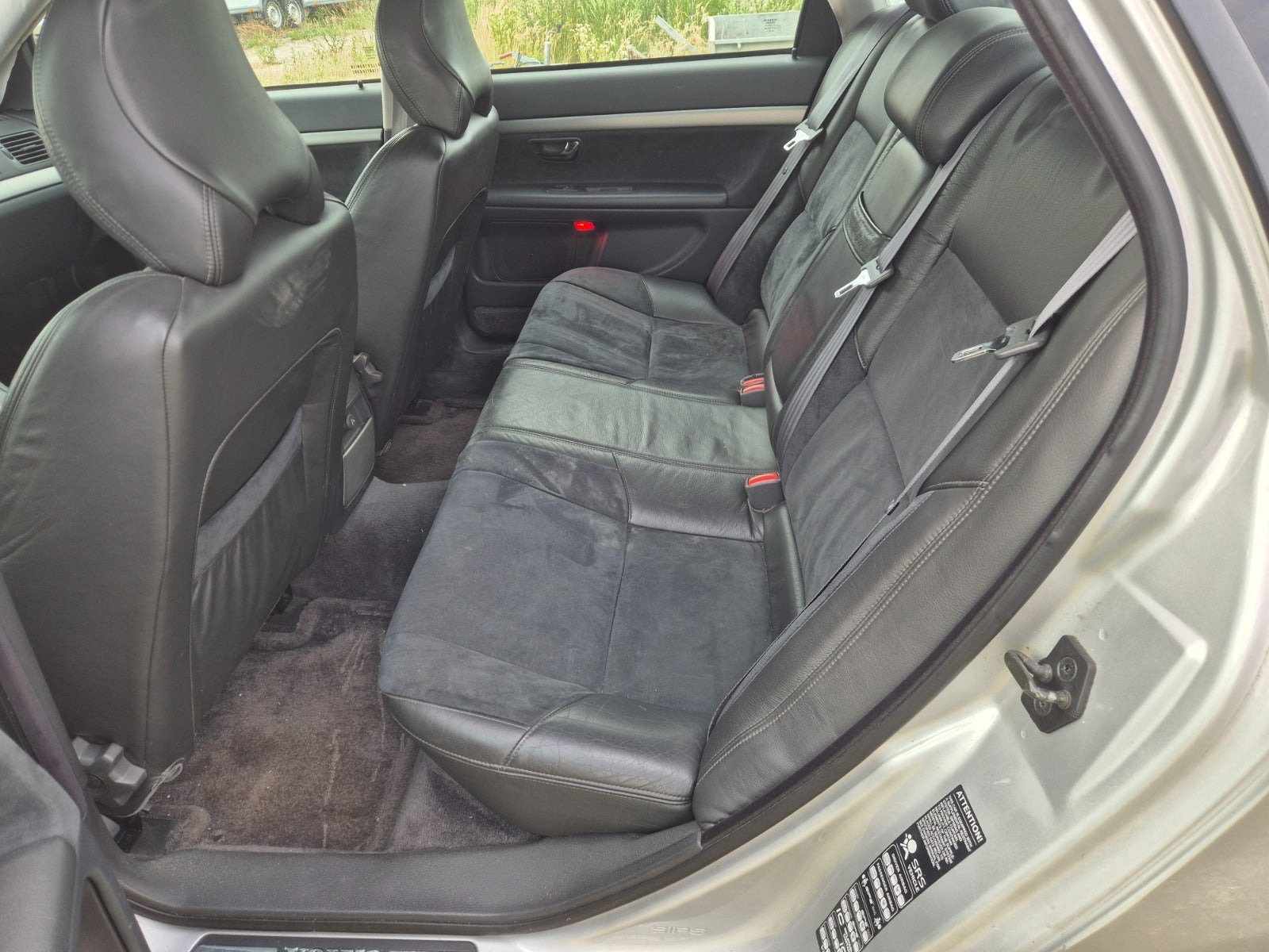 Sølv Volvo S80 fra 1998