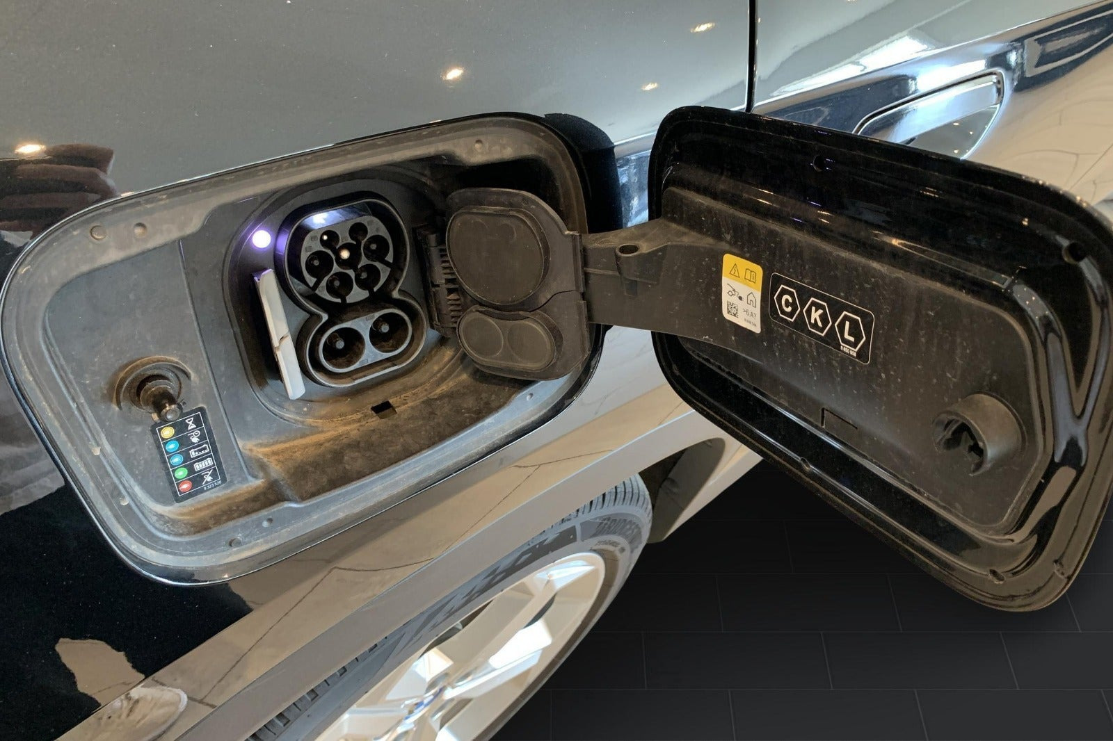 Sort BMW iX1 fra 2023