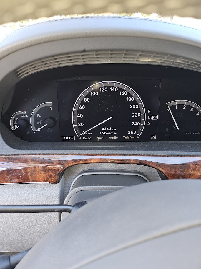 Sort Mercedes S350 fra 2007