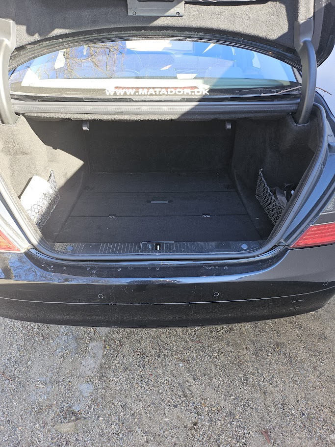 Sort Mercedes S350 fra 2007
