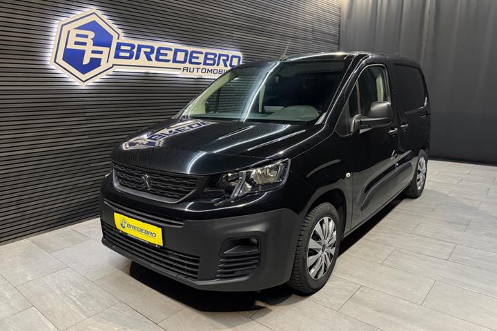 undefined Peugeot Partner fra 2021 set udefra