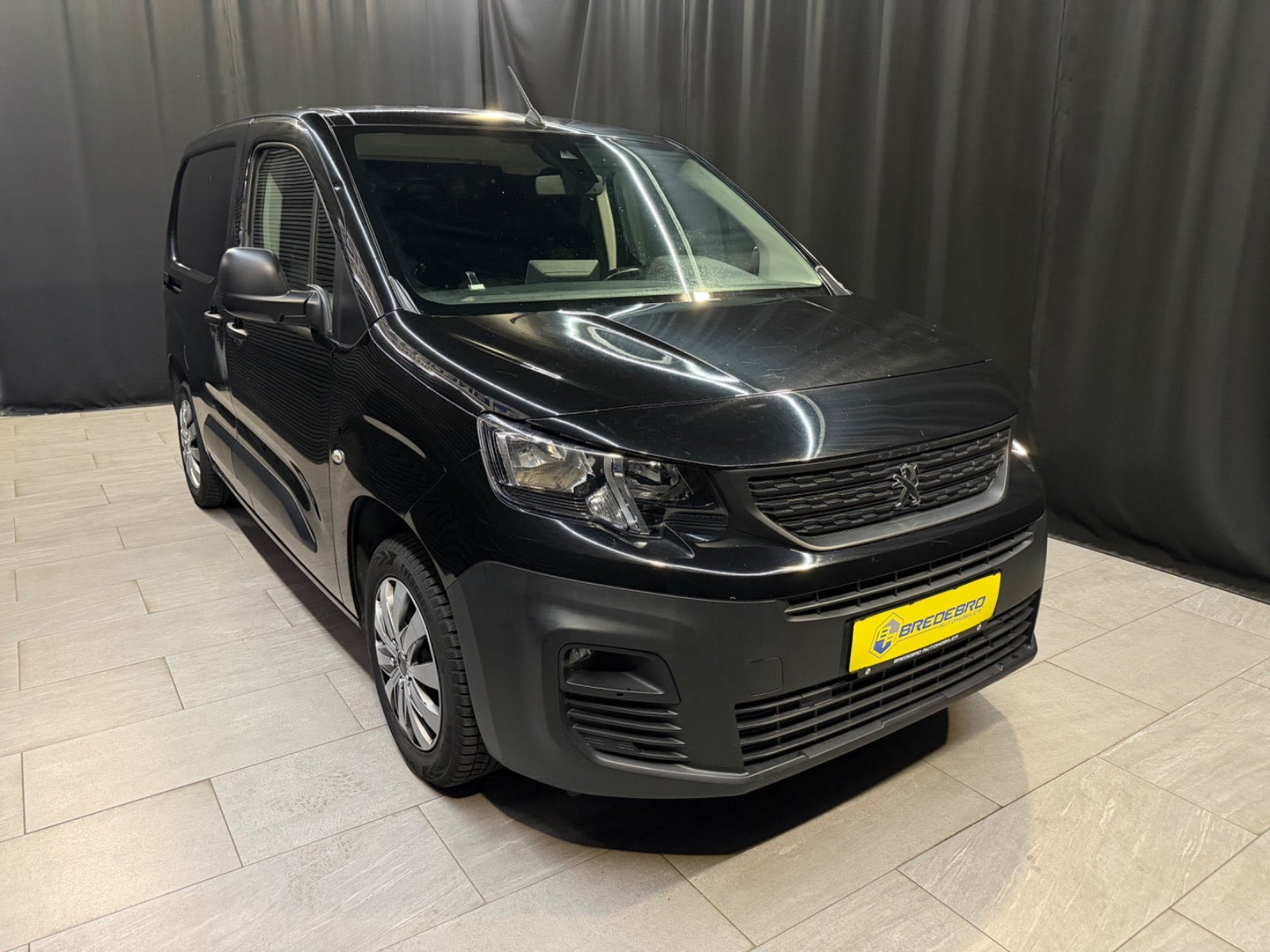undefined Peugeot Partner fra 2021