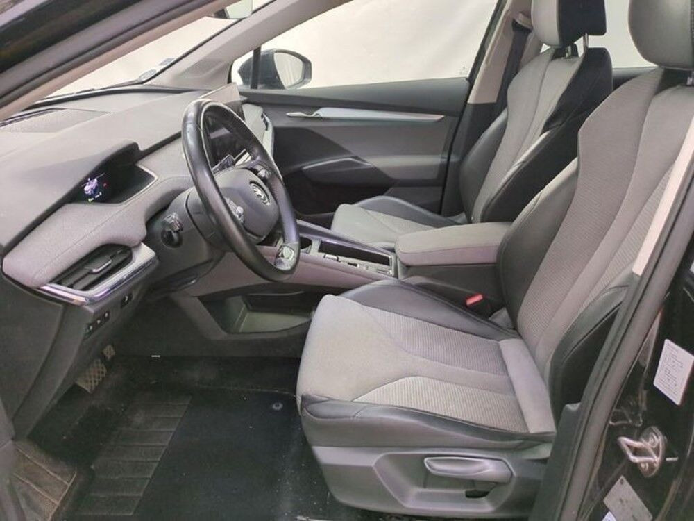 Sølv Skoda Enyaq fra 2023