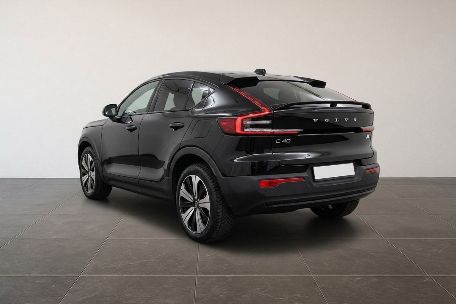 Sort Volvo C40 fra 2023