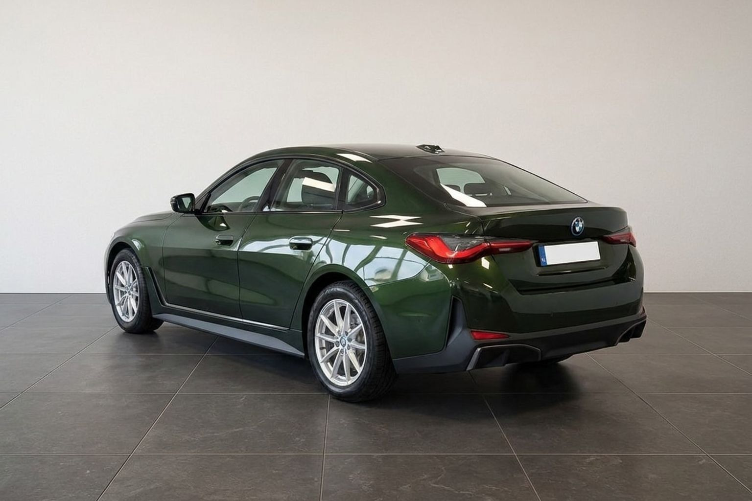 Grøn BMW i4 fra 2022