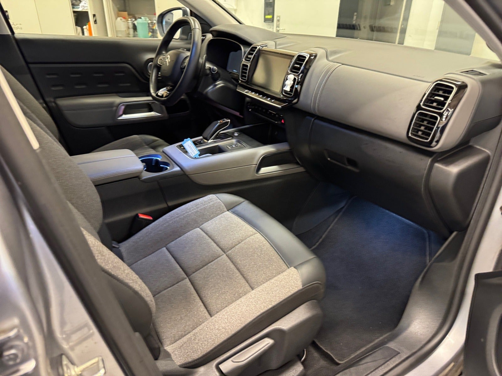 Sølv Citroën C5 Aircross fra 2021