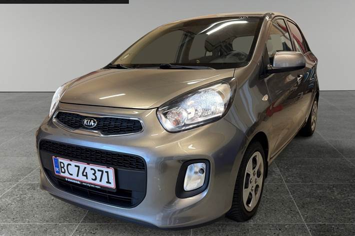 Orange Kia Picanto fra 2016