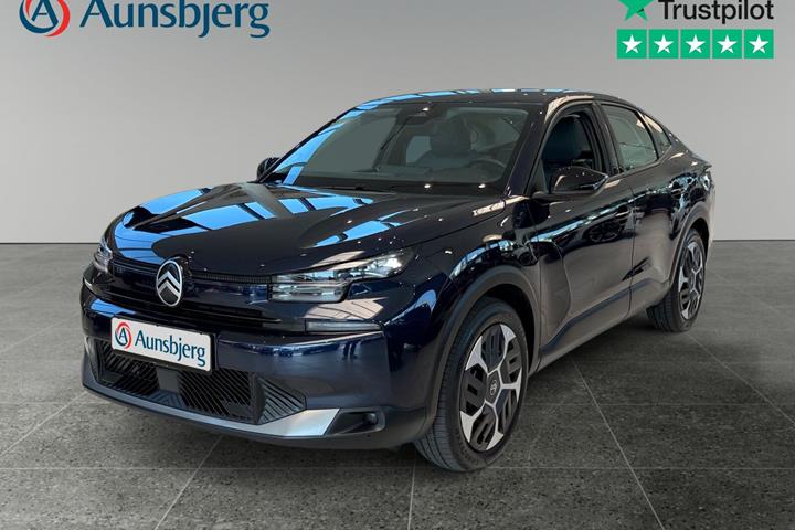 Blå Citroën ë-C4 X fra 2025 set udefra