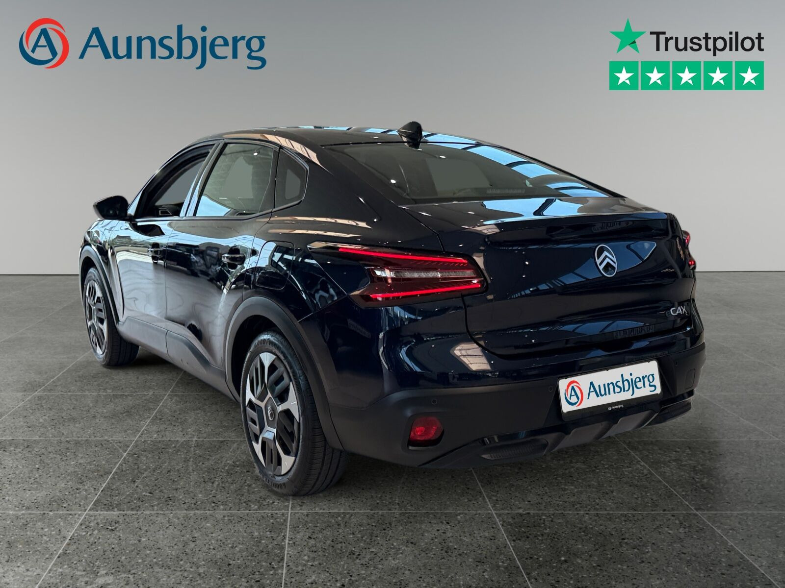 Blå Citroën ë-C4 X fra 2025