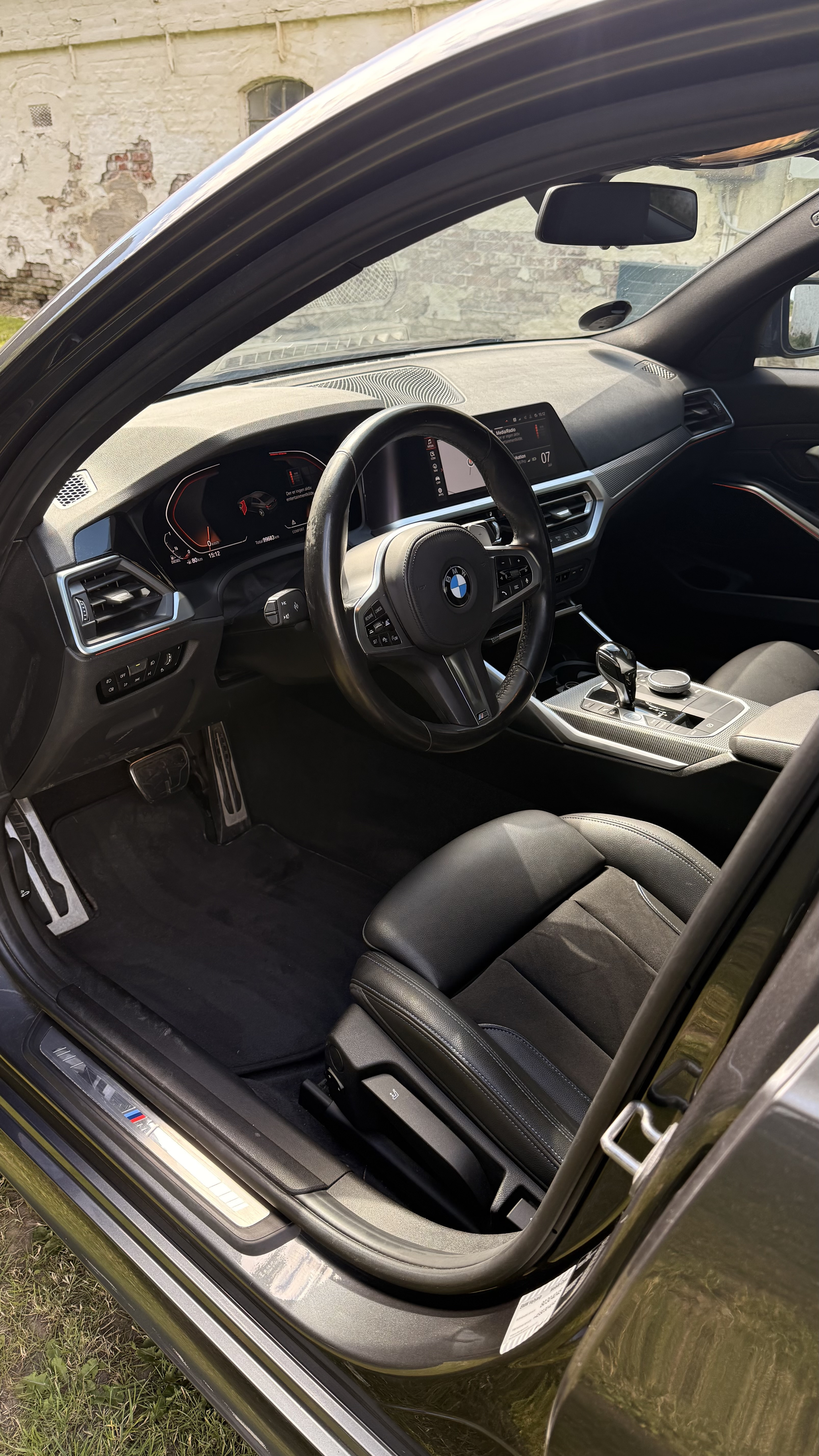 Grå BMW 3-Serie fra 2020