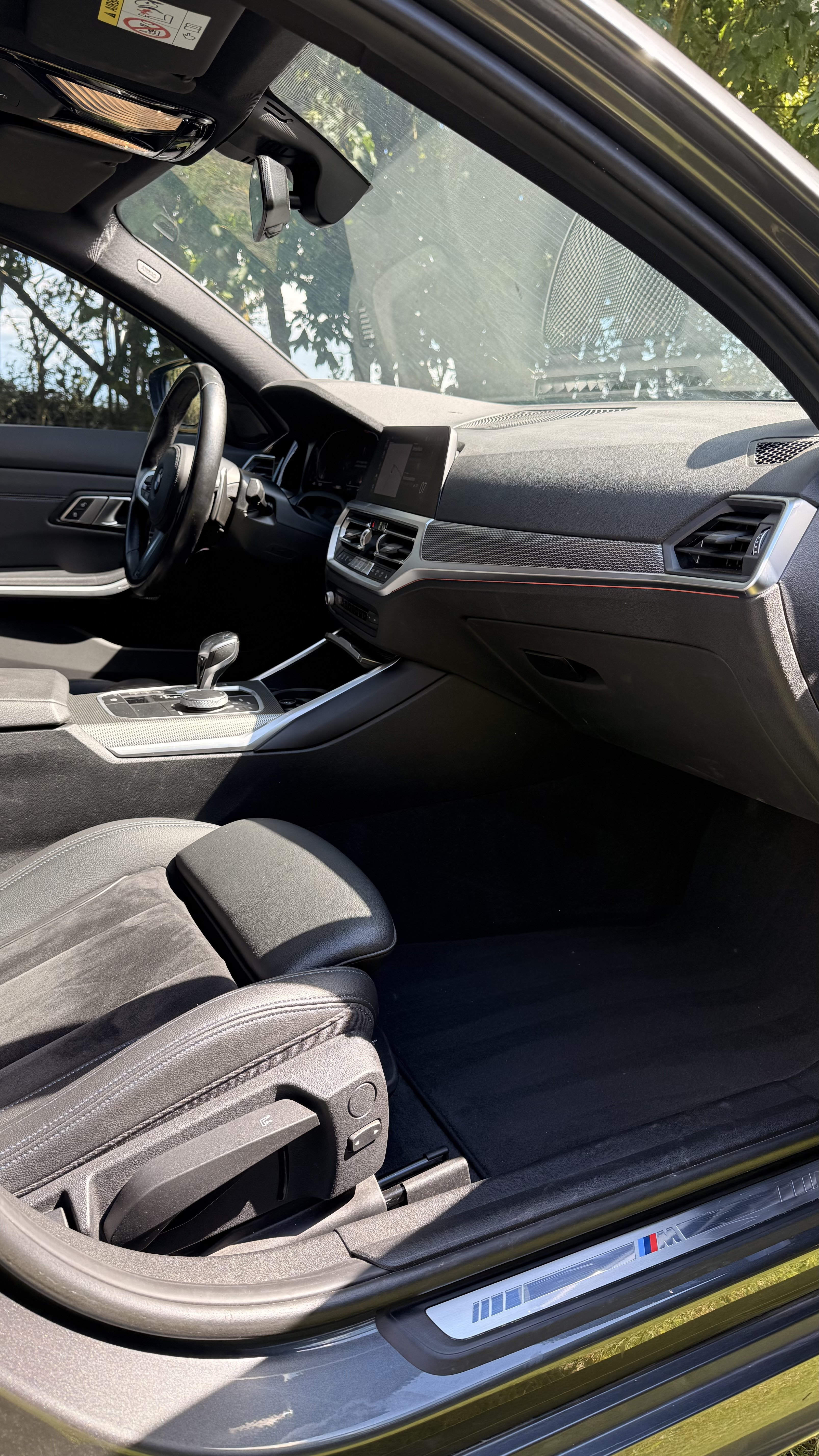 Grå BMW 3-Serie fra 2020