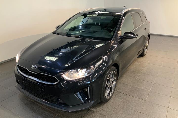 Sort Kia Ceed fra 2020 set udefra
