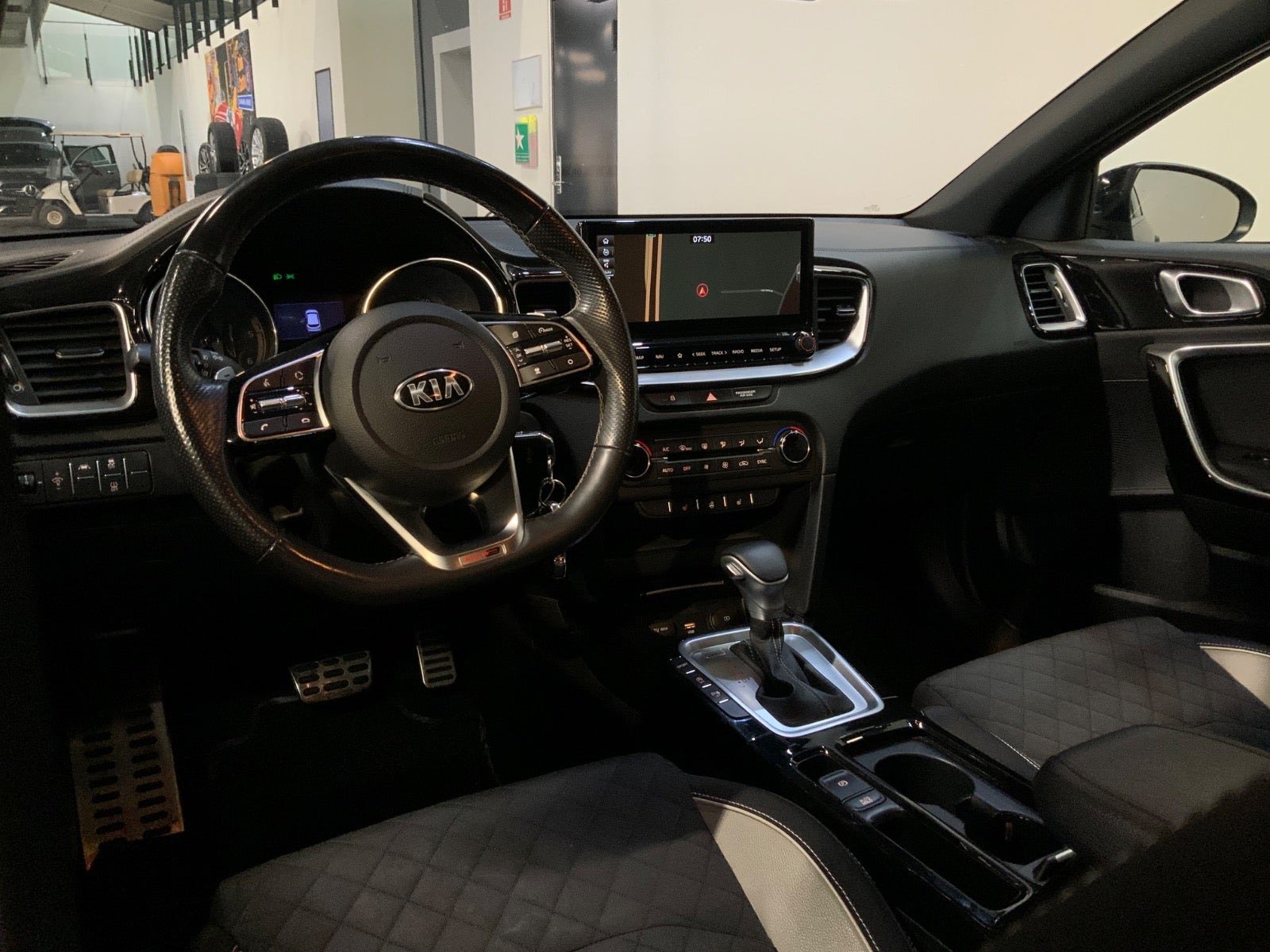 Sort Kia Ceed fra 2020