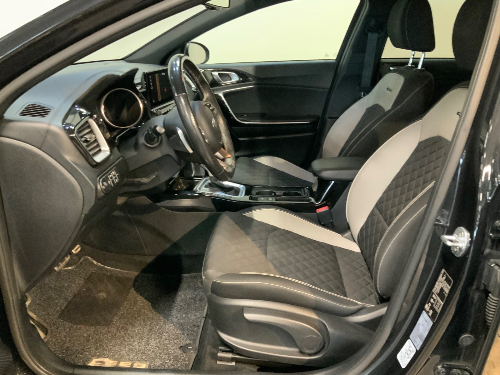 Sort Kia Ceed fra 2020